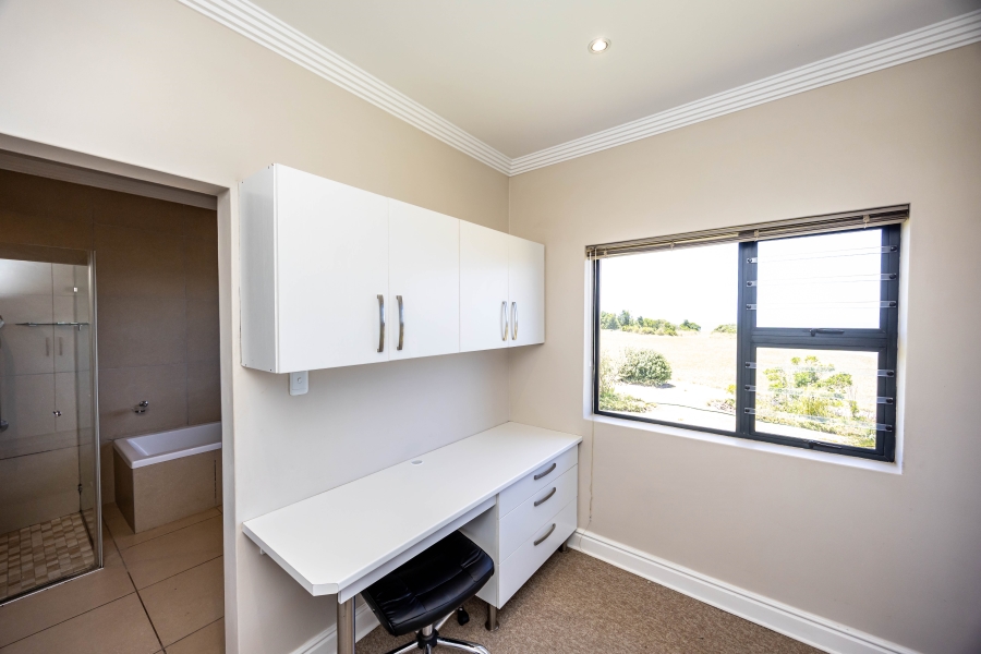 3 Bedroom Property for Sale in Kwelera Eastern Cape